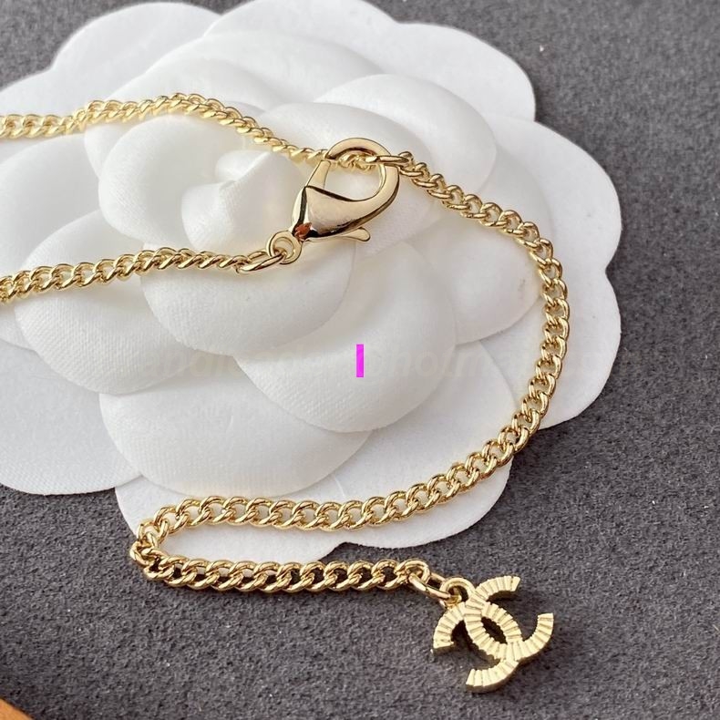 Chanel Necklaces 398